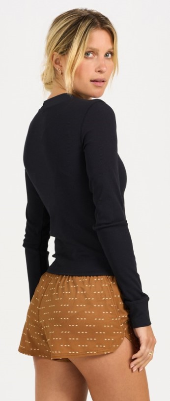 Vuori Mudra Fitted Long-Sleeve T-Shirt Women REi Co-op IE Black