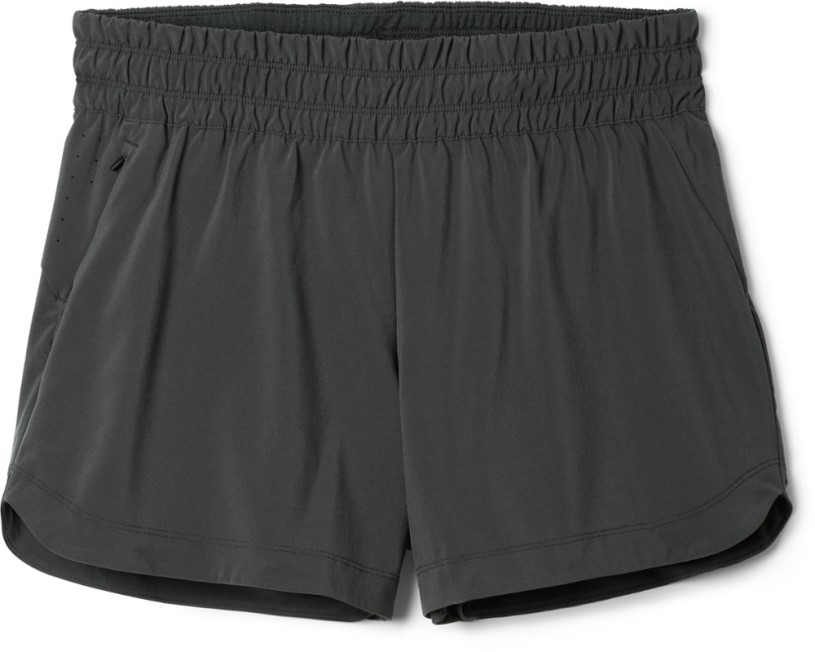 Black REi Co-op IE Active Pursuits 4.5 Shorts Women