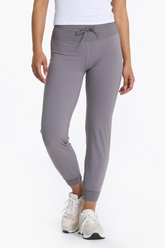 REi Co-op IE Vuori Daily Joggers Women Smoke