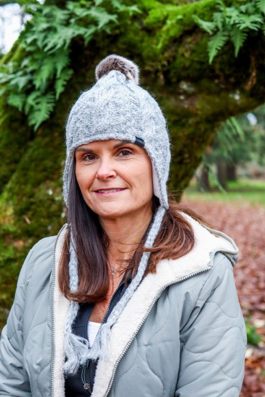 REi Co-op IE Chaos Taboo Earflap Beanie Women Grey