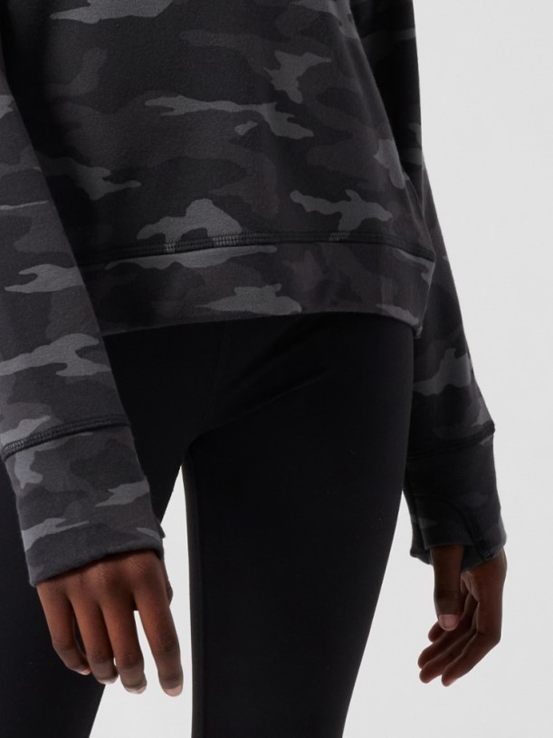 REi Co-op IE Athleta Cross Your Fingers Sweatshirt Girls Black Camo
